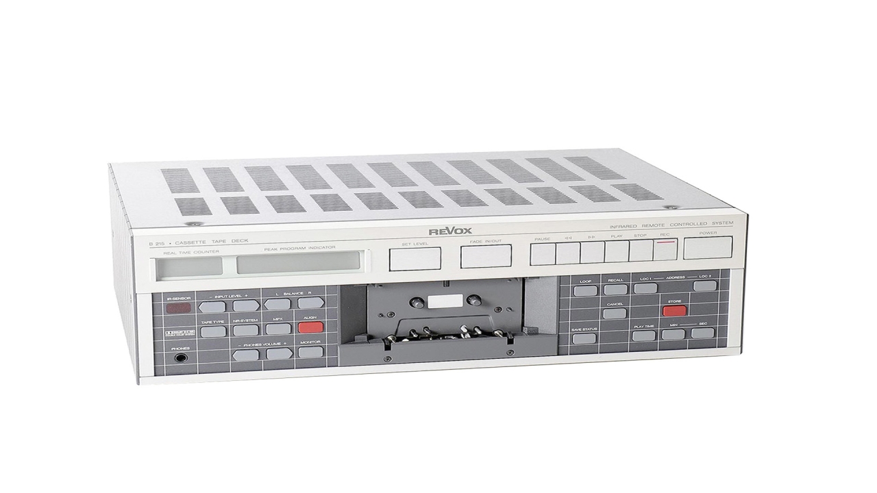B215 Cassette Deck